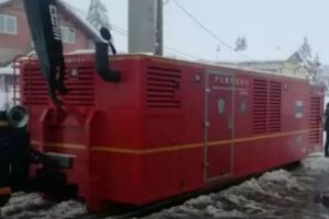 VREMEA face RAVAGII în România. 16 GENERATOARE sunt pe drum. Zeci de mii de consumatori, fără CURENT ELECTRIC