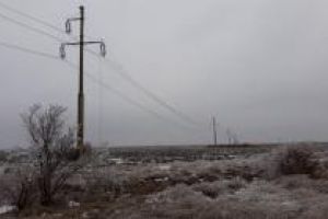 UPDATE. Avarii importante la reteaua de alimentare cu energie electrica din judetul Ialomita. Se trimite sprijin din mai multe judete, inclusiv de la Constanta (galerie foto) 