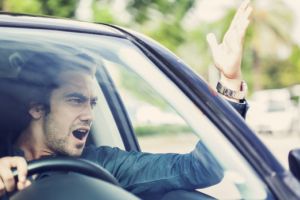 Ce îi enervează pe români în trafic. Vezi rezultatele ultimului sondaj
