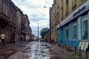 Timisorenii, chemati la curatenie, pentru a indeparta urmele furtunii de duminica