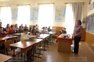 Măsuri împotriva răspândirii gripei în şcolile din Timiş. Se pot suspenda cursurile în unele locuri