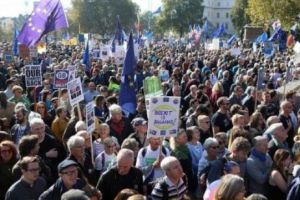 BOMBĂ! Marea Britanie ar putea instaura LEGEA MARȚIALĂ după Brexit. Declaraţii INCENDIARE