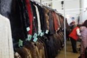 Vrei să-ţi înnoieşti garderoba pentru primăvară? Salonul Industriei Uşoare are loc chiar de Dragobete