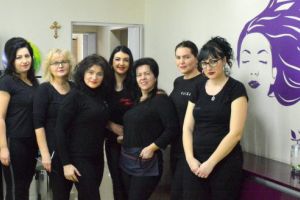Salonul Dinasty, experienţă şi profesionalism în slujba frumuseţii