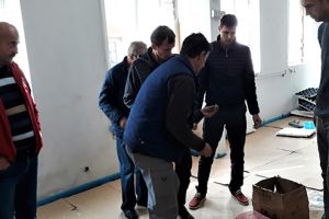 Brad: Cursuri de calificare-recalificare în meserii cerute pe piaţa muncii