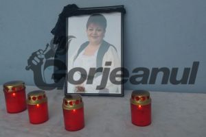 Poliţia a deschis dosar de moarte suspectă pentru profesoara Camelia Argint