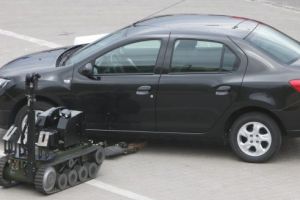 FOTO: Colet suspect, detonat în siguranţă în cadrul primului exerciţiu „Maris 17”