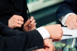 Peste o jumătate de million de femei sunt acţionari sau asociaţi ai unor firme în România