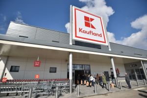 MEGA OFERTĂ la KAUFLAND! Ce a CUMPĂRAT un arădean cu 0,16 bani