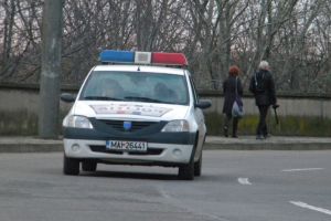 NEWS ALERT/ Maşina CRIMINALĂ de la Cuvin e un RENAULT SCENIC
