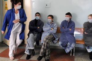 54 de ARGEŞENI CU GRIPĂ, NICIUNUL VACCINAT!