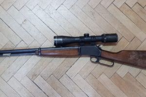 Percheziţii pentru nerespectarea regimului armelor şi muniţii şi braconaj cinegetic
