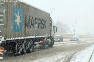 Atenţie la restricţiile de tonaj! Poliţia locală dă amenzi