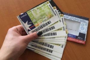Tichete de 450 de lei pe lună pentru o categorie de români! Cine poate primi aceşti bani