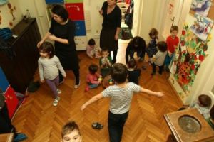 Ce se întâmplă cu GRĂDINIȚELE începând de MÂINE! ALERTĂ printre părinţi
