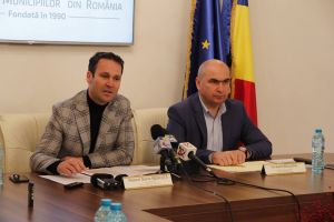 Primarii marilor oraşe acuză Guvernul că nu i-a consultat pe tema bugetului