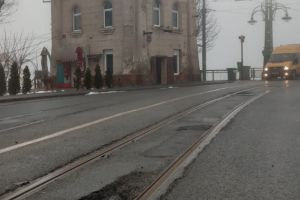 USR Arad: Administraţia primeşte bani de la arădeni pentru a REPARA gropile, NU pentru a le NUMĂRA