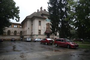Un bebeluş care suferea de gripă şi alte afecţiuni a murit la Timişoara