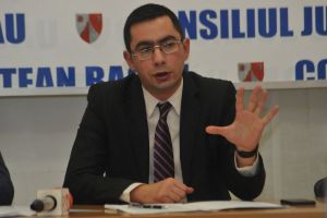 Criza gunoiului. Se încearcă deblocarea situaţiei localităţilor fără datorii