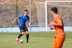 Zece fotbalisti de la Academia Hagi, convocati la actiuni ale loturilor nationale
