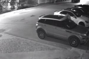 Furturile din autoturisme, o problemă reală în Satu Mare. Recomandările Poliţiei