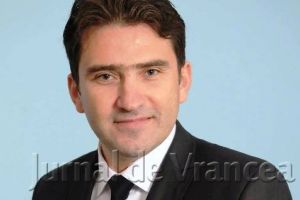 Un om de afaceri din Focşani îi atrage atenţia primarului să ţină cont de focşăneni când vrea votul Consiliului Local
