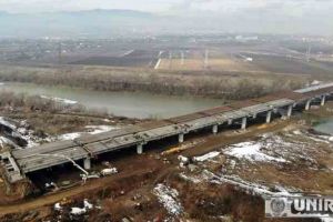 Video: Pe autostrada A10, Sebeş-Turda s-au reluat lucrările la viitorul pod peste râul Mureş
