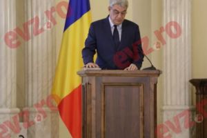 ”Divorţul” lui Mihai TUDOSE dă curaj OPOZIȚIEI pentru o MOȚIUNE de CENZURĂ