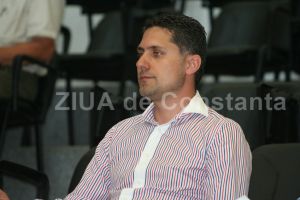 Bloc de opt etaje, in Mamaia. Sotul fostei deputate PDL Maria Stavrositu investeste in imobiliare