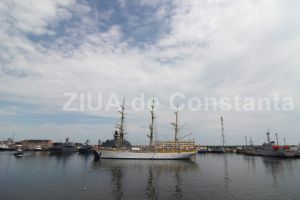 Cat costa viata unui navigator militar? UM 02022 Constanta cumpara servicii de asigurare facultativa de viata (documente) 
