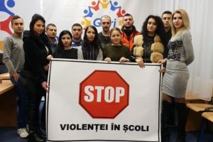 Tinerii Pro România Gorj marchează Ziua Internaţională pentru nonviolenţa în şcoală!