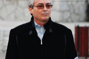 Războiul de la Pandurii îi lasă fără bani pe fotbalişti şi angajaţi