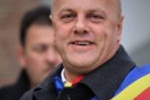 Nelu Popa: „Voi face poze cu Luminiţa Jivan pe tun, pe tancuri, pe transportoare blindate, fără nicio jenă!”