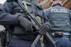 Atentat cu bombă dejucat în Germania. Trei irakieni arestaţi. De unde îşi procurau dispozitivele de aprindere