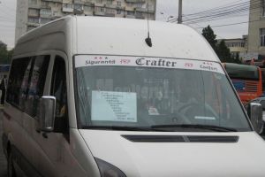 TPL protestează contra unei propuneri a CJ de mărire a numărului de curse de maxi-taxi care ...