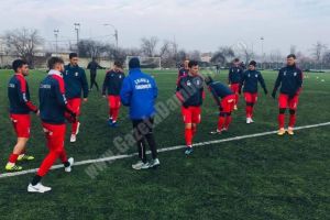 Amicalul dintre Rapid Bucureşti şi Chindia Târgovişte a avut atmosferă de meci oficial!