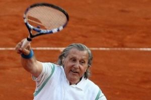 Gafă istorică a Primăriei Capitalei. Ilie Năstase, FĂCUT DE RÂS