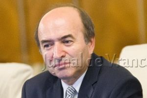 ULTIMĂ ORĂ: Ministrul Tudorel Toader, vizită de lucru la Tribunalul Vrancea