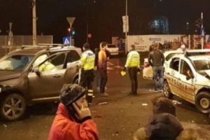 Accident CUMPLIT în Bucureşti! O maşină de poliţie făcută praf. Doi agenţi sunt în STARE GRAVĂ