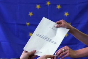 Se apropie europarlamentarele. Ce ieşeni vor să ajungă în forul politic european?