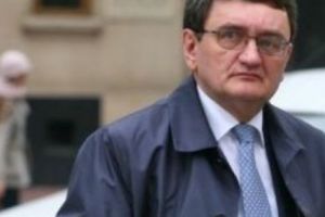 Victor CIORBEA îşi ţine AVEREA la ciorap