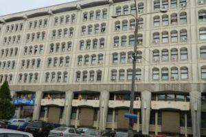 Salariile din Consiliul Judeţean: mărite obligatoriu, dacă se poate…