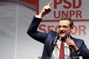 Primarul Sectorului 6 din Bucureşti, Gabriel Mutu, după BĂTAIA cu viceprimarul Aurelian Bădulescu îşi varsă nervii pe Gabriela Firea. „Să îi fie ruşine”