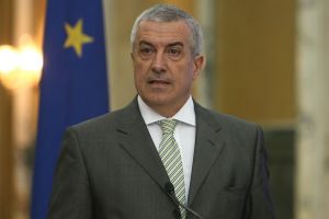 Tăriceanu anunţă că se gândeşte serios ’’la o candidatură la prezidenţiale’’