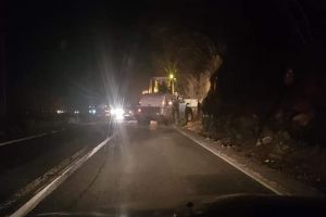 VIDEO FOTO – Valea Oltului blocată de pietre la Boiţa