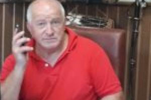 Ioan Cojocariu, susţinut de colegii de partid în Consiliul Local. Casa de Cultură rămâne cu două maşini şi un microbuz