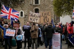 Isterie în Marea Britanie: Bătaie pe „Brexit Box”. DIVORȚUL de UE naşte un EFECT NEAȘTEPTAT