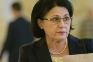 Ecaterina Andronescu, modificări EXTREME la evaluarea şcolilor doctorale. De ce unităţile de învăţământ respective ar deveni imposibil de verificat