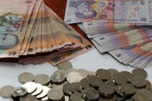 Persoanele cu dizabilităţi care au bani de ridicat de la DGASPC îi găsesc la Agenţia Jud. pentru Plăţi