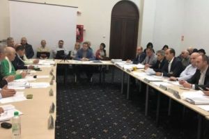 REGULAMENTUL PARCĂRILOR de la blocuri i-a SCANDALIZAT pe piteşteni!